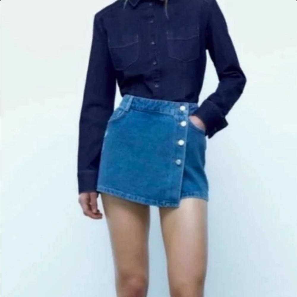 *NEW NWT* ZARA jean skort large